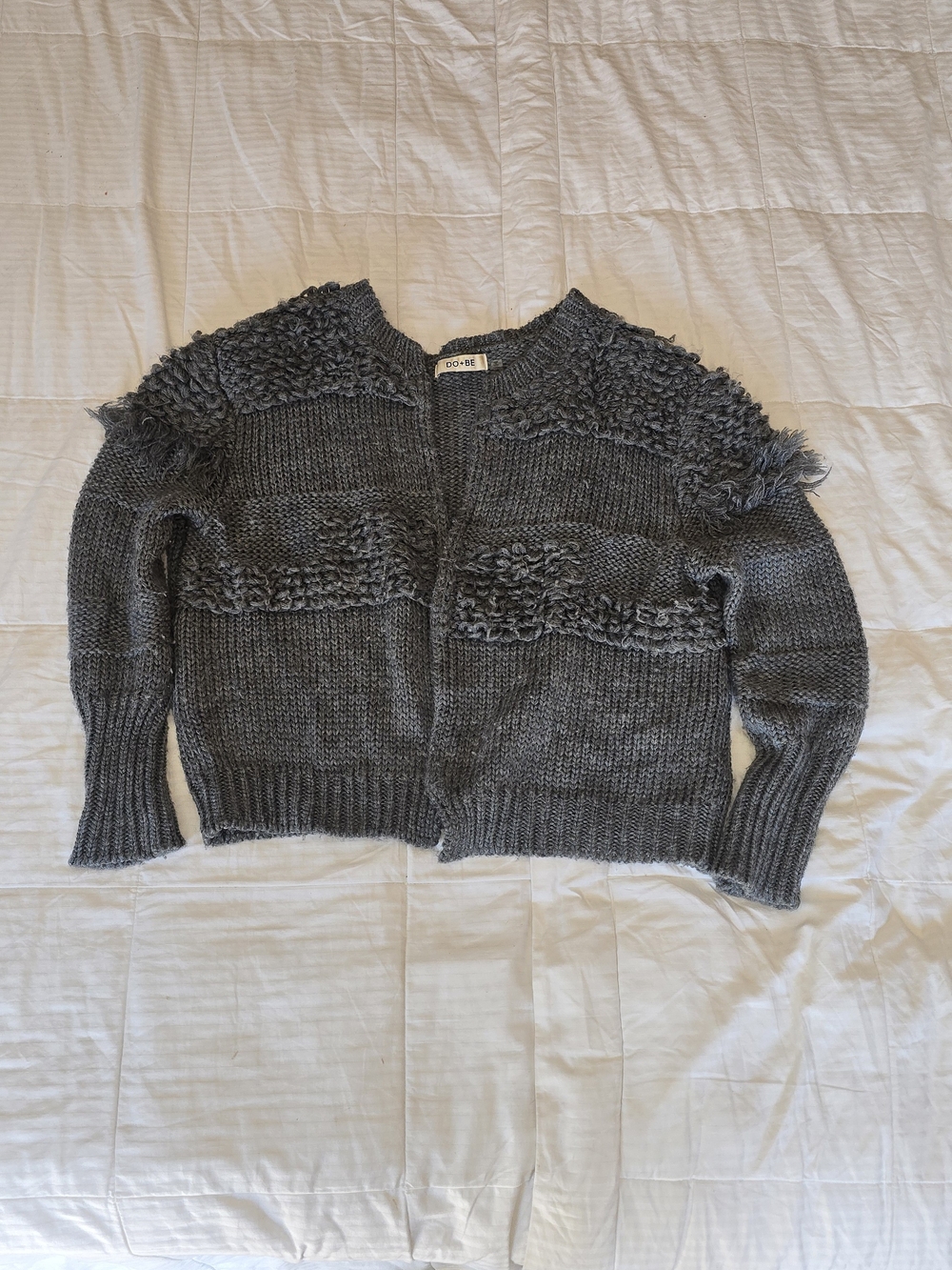 DO+BE Gray Chunky Knit Cardigan Sweater Fringe Open Front Size M Cozy Boho